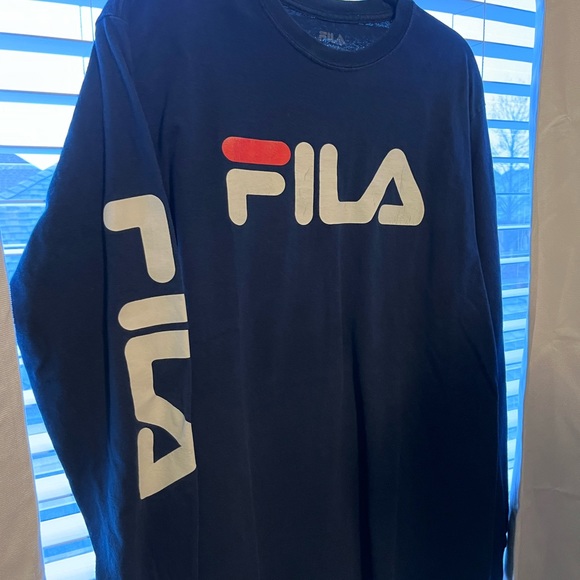 FILA long sleeve crewneck shirt - Picture 1 of 2